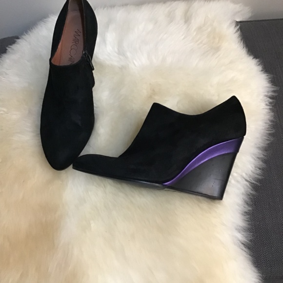 NEW Marcain  low boot wedge  Black with purple stripe. Size 36 - Picture 3 of 3